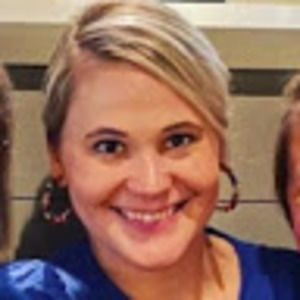 Meet your Posher, Leanna